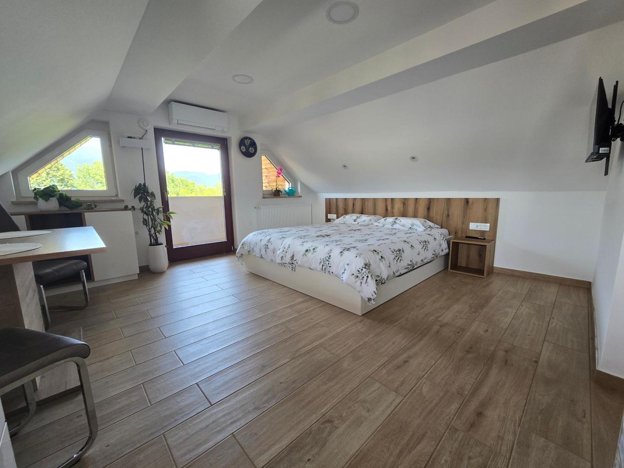 Apartments Bernard Блед Экстерьер фото