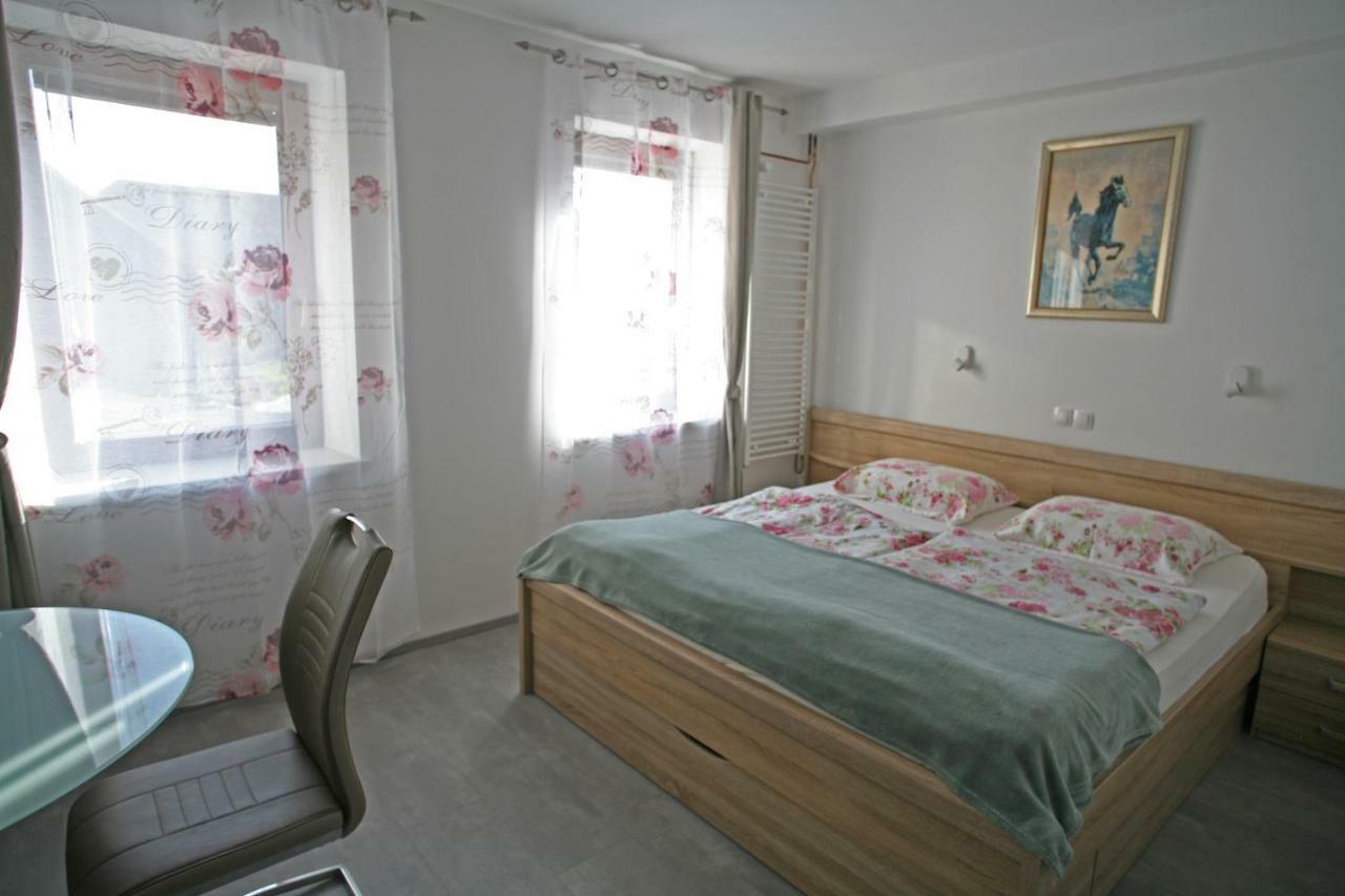 Apartments Bernard Блед Экстерьер фото