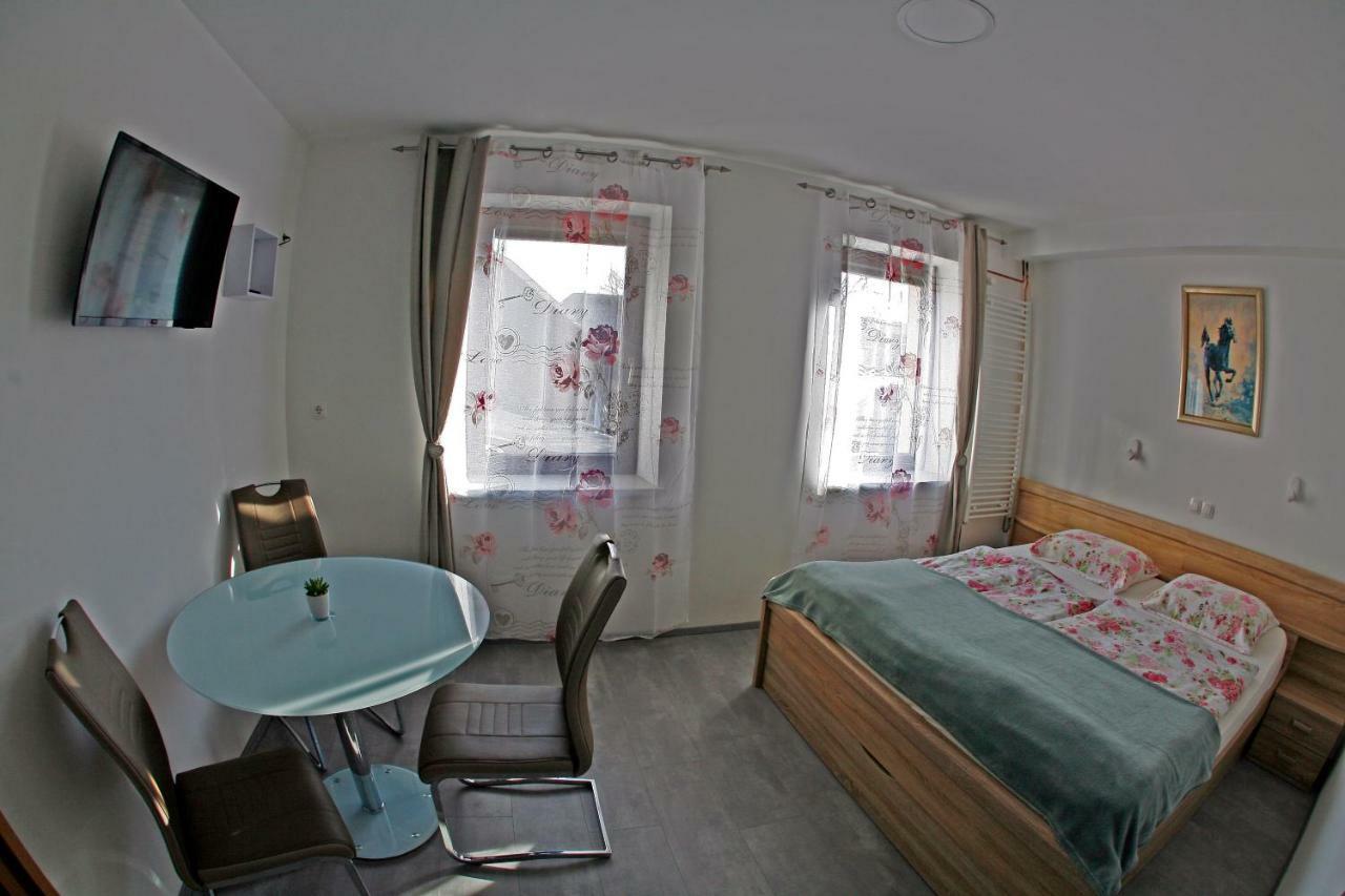 Apartments Bernard Блед Экстерьер фото