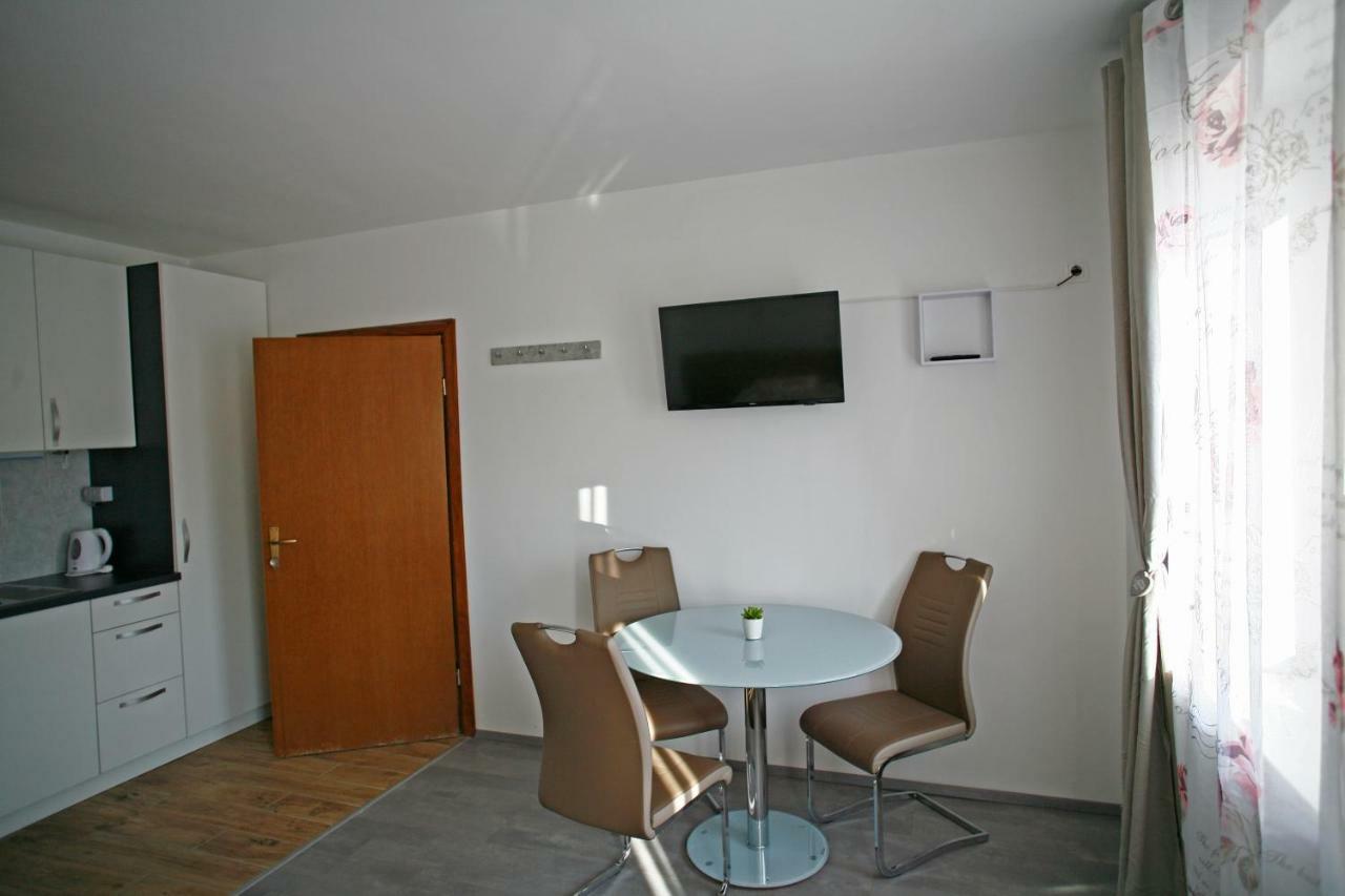 Apartments Bernard Блед Экстерьер фото