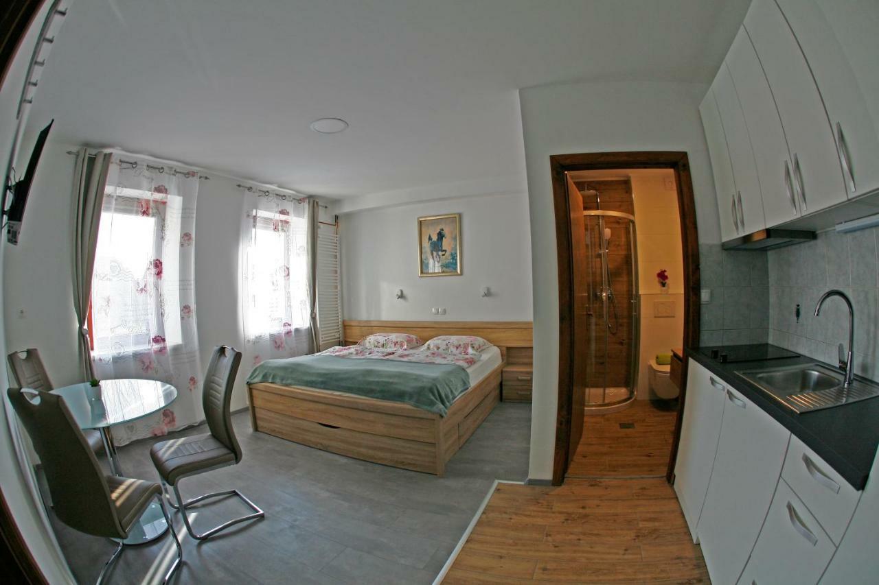 Apartments Bernard Блед Экстерьер фото